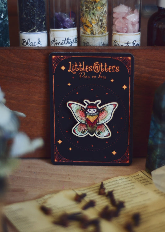 Moth wooden pin